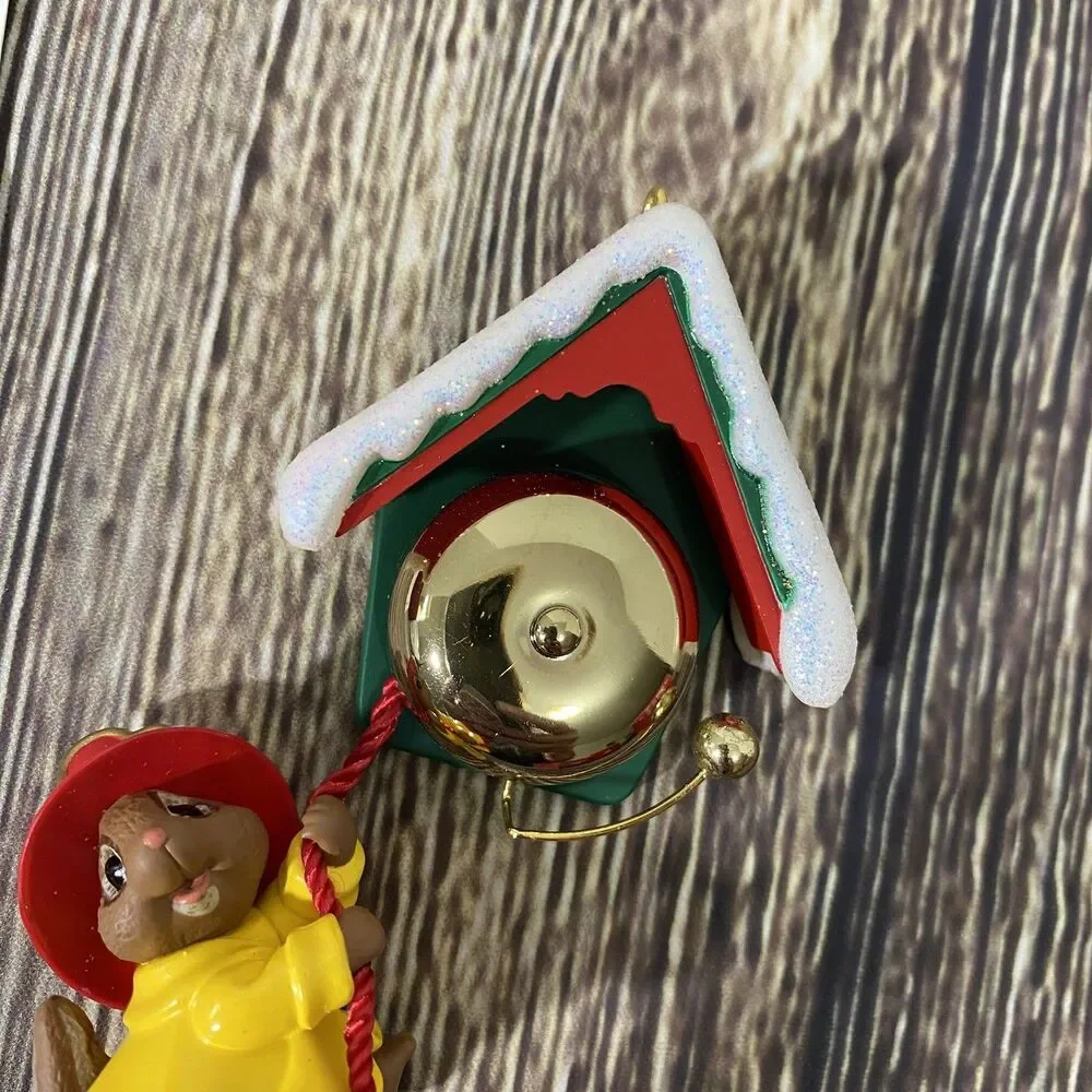 2002 Hallmark Keepsake 'Calling All Firefighters' Holiday Ornament New
